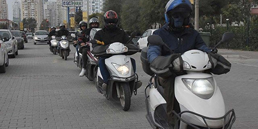 İşte motosikletli kuryelerin trafik kurallarını hiçe saymasının nedeni: 'Esnaf kurye' modeli