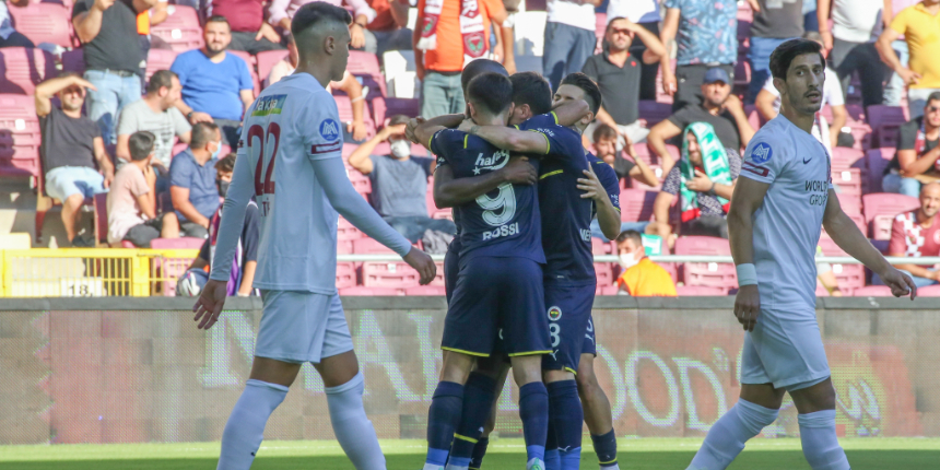 Fenerbahçe, Hatayspor deplasmanında 2-1 galip... 4 maçlık seriye Sarı-Lacivertliler son verdi