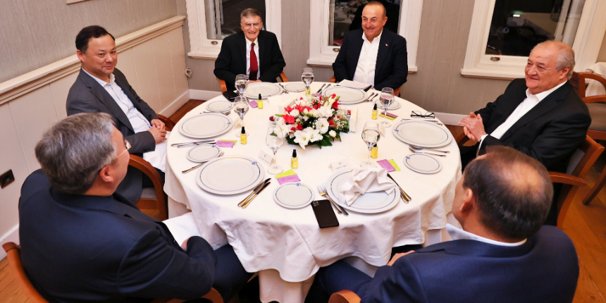 Türk Konseyi, Afganistan toplantısı öncesi akşam yemeği yedi
