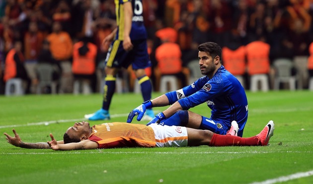 Volkan Demirel'den Garry Rodrigues'e: Çünkü ben buradayım