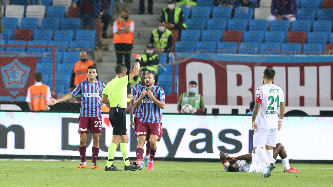 Trabzonspor'un Halis Özkahya öfkesi... "Futbol ailesi adına utanıyoruz"