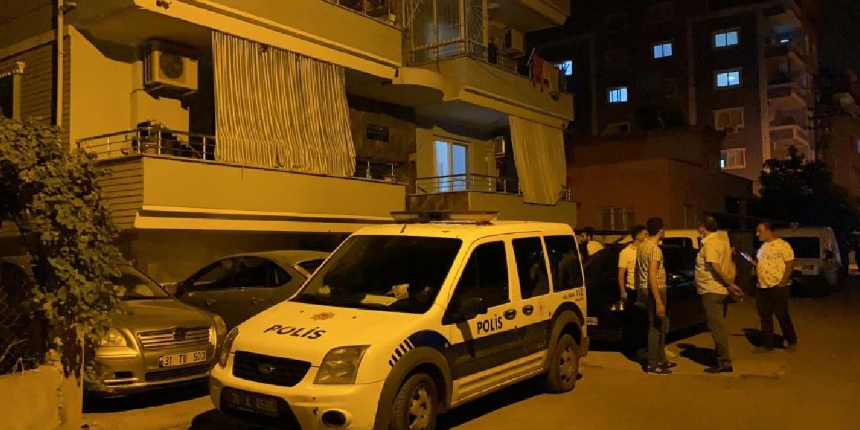 Kötü koku faciayı ortaya çıkardı! Anne ve 2 çocuğu ölü bulundu
