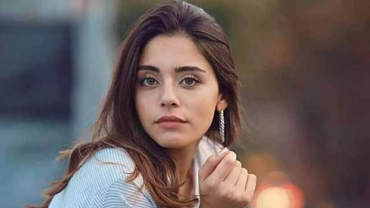 Sıla Türkoğlu'nun aşkı ortaya çıktı! Emanet dizisinin Seher'i aşkını kutluyor!