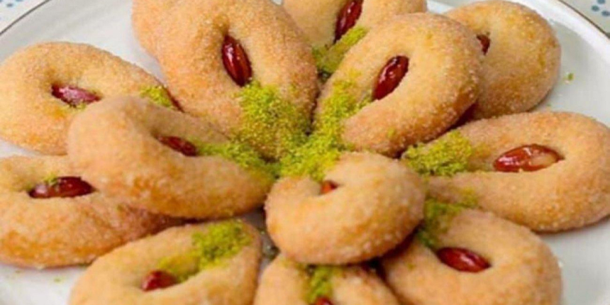 5 Çaylarının Vazgeçilmezi Damla Tatlısı Tarifi! Diyette Olan Misafirin Hayır Diyemeyeceği Lezzet