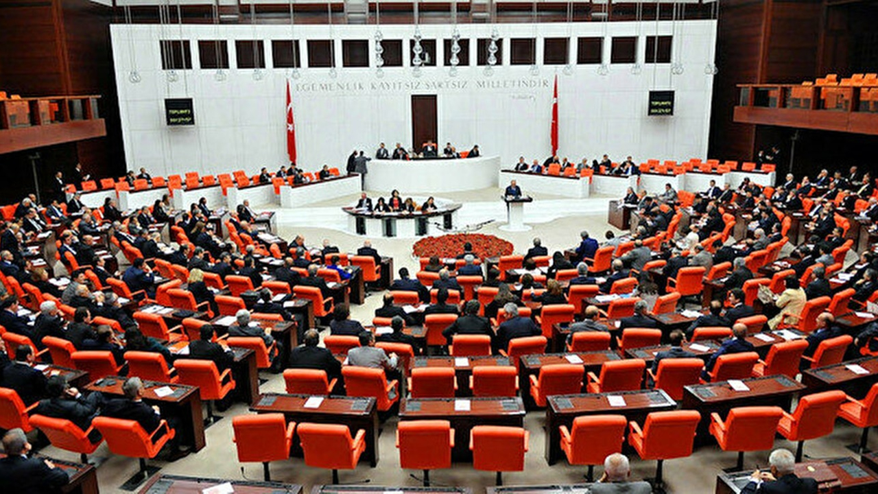 Meclis, 2 buçuk aylık tatilin ardından yarın açılıyor