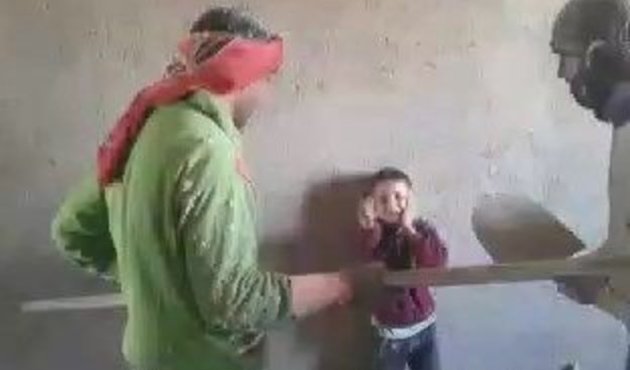 Bu görüntü isyan ettirmişti! O ruh hastaları az önce yakalandılar