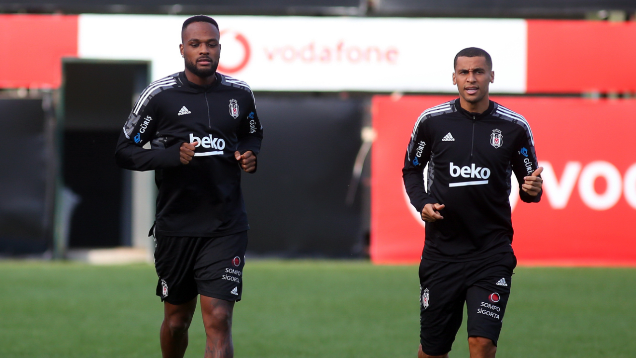 Cyle Larin'den yönetimi kızdıran talep! Sözleşme uzatmak için imza parası istiyor