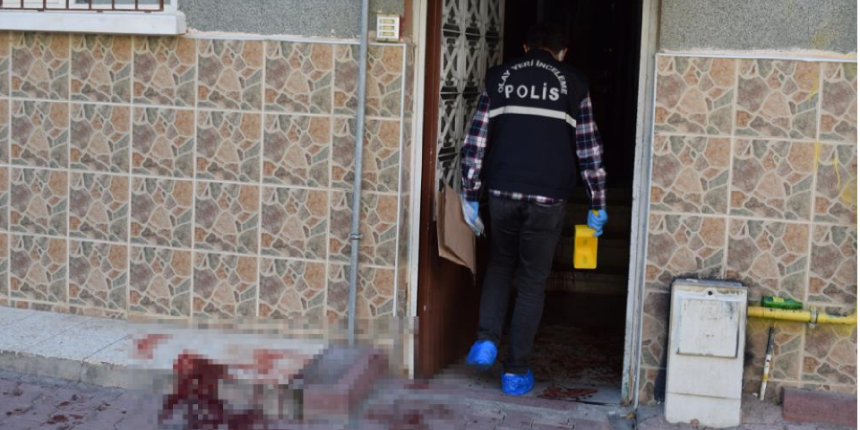 Tartışma büyüdü, oğlunu turşu kavanozuyla hastanelik etti!