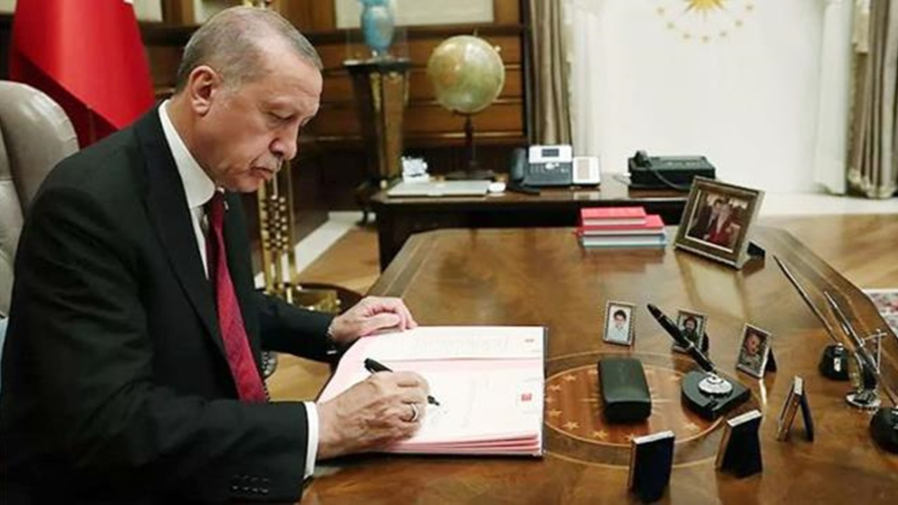 Resmi Gazete'de yayımlandı: Üç üniversiteye yeni rektör ataması