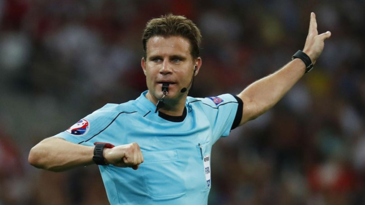 Türkiye-Norveç maçını Felix Brych yönetecek