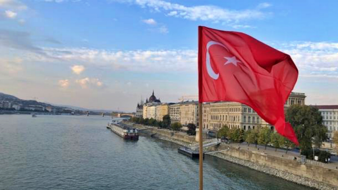 Macaristan: Türkiye ile dostane ilişkiler her alanda güçlenecek!