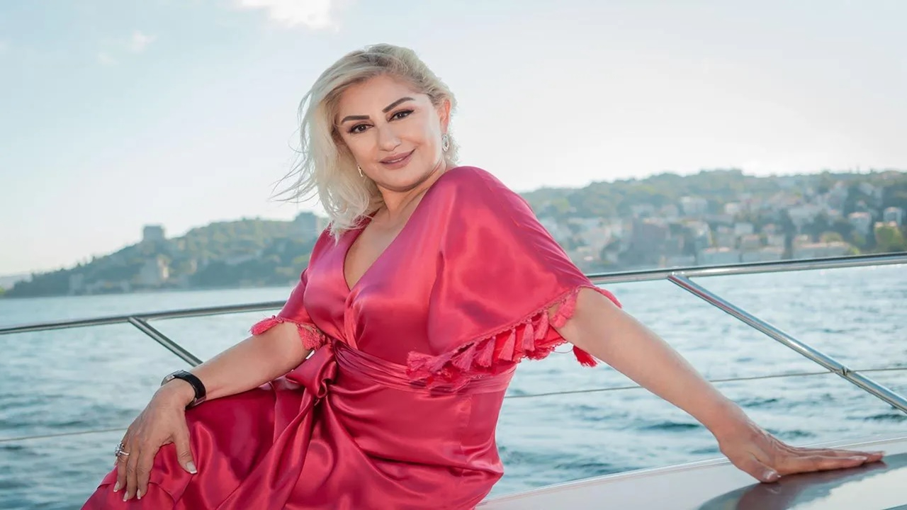 63 yaşındaki Muazzez Ersoy'dan herkesi şaşırtan itiraf!