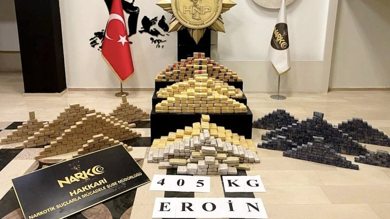 Dev operasyonu Bakan Soylu duyurdu: 405 kilogram uyuşturucu yakalandı