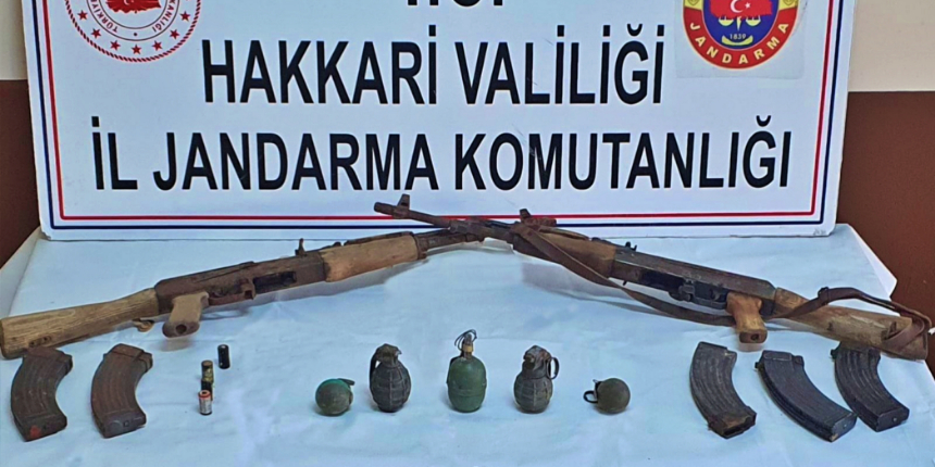 Mağarada PKK'ya ait mühimmat ele geçirildi: Mehmetçik hala iz peşinde!