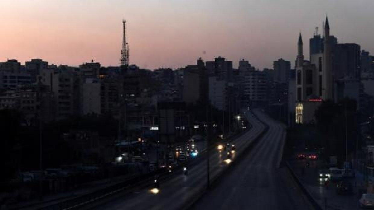 Hükümetten korkutan açıklama: Elektrikler tamamen kesildi, birkaç gün gelmeyecek!