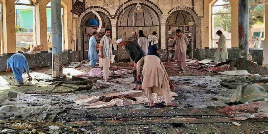 Afganistan'daki kanlı cami saldırısını DAEŞ üstlendi!