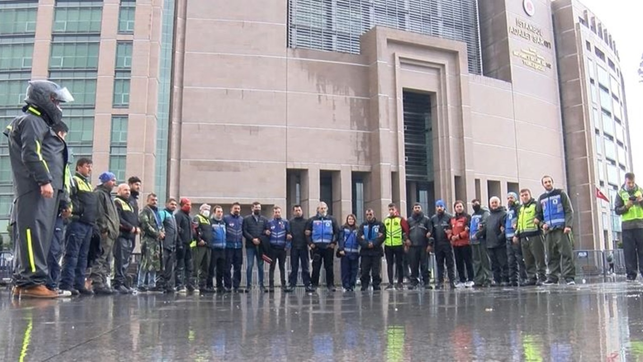 Motosikletli kuryelerden Çağlayan'da eylem!
