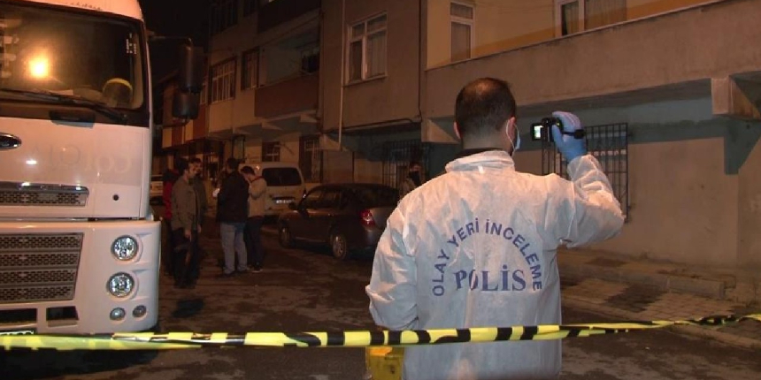 Sancaktepe’de cinnet getiren şahıs dehşet saçtı: 2 bekçi pompalı tüfekle yaralandı