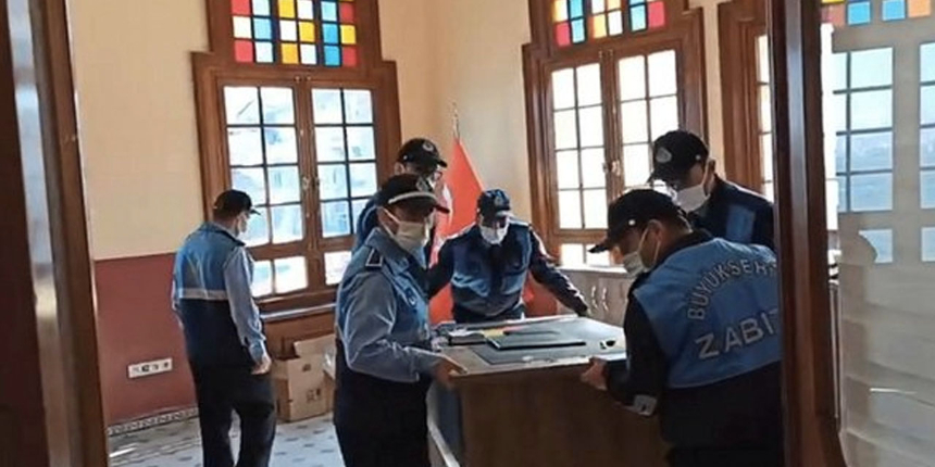 İBB'nin tahliye girişimi öncesi kaymakamlıktan uyarı: Kira sözleşmesi var tahliye edilemez
