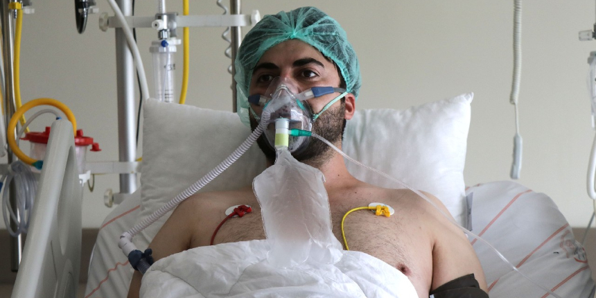 Yoğun bakımda aşı çağrısı yapmıştı! Genç imam, koronavirüse yenildi!