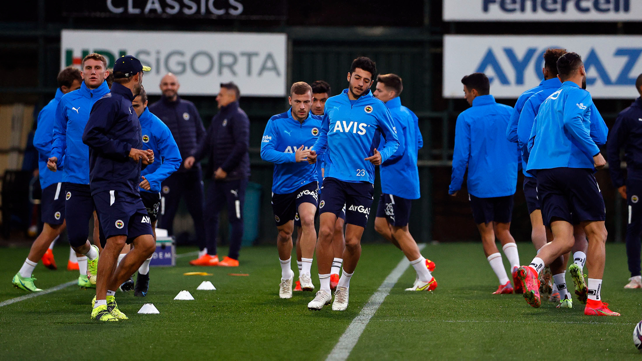 Fenerbahçe'nin genç yeteneği Muhammed Gümüşkaya'ya Devler Ligi takımı talip