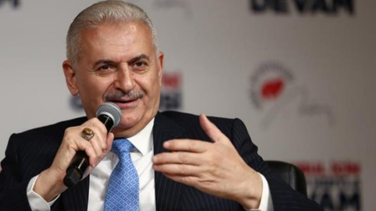 Binali Yıldırım'dan gülümseten anı: Bana 'Sen bakan olmuşsun ama cahil kalmışsın' dedi!