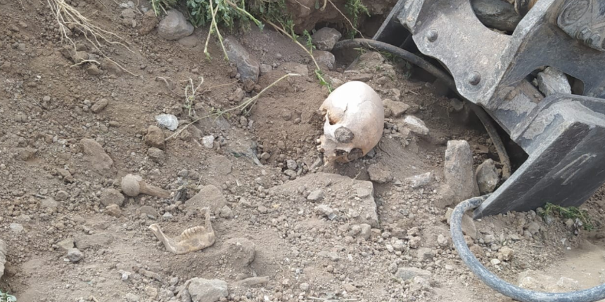 Tüyler ürperten olay! Yol çalışmasında insan kemikleri bulundu