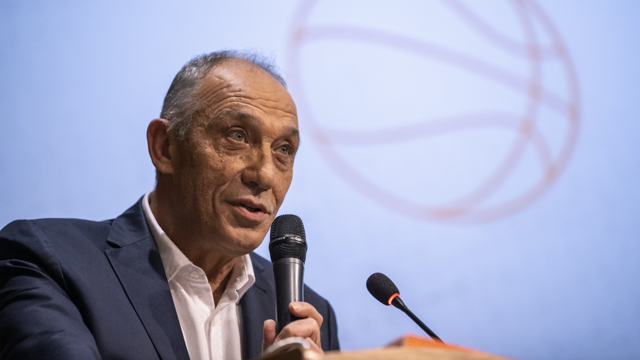 Türkiye Basketbol Federasyonu başkan adayı Erman Kunter projelerini ve hedeflerini anlattı