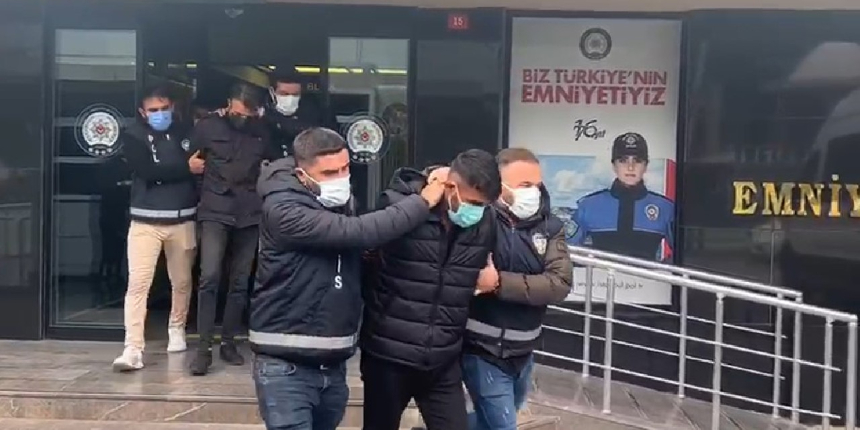 Şırnak’tan gelip Kadıköy’de sokak ortasında ‘namus’ cinayeti işledi