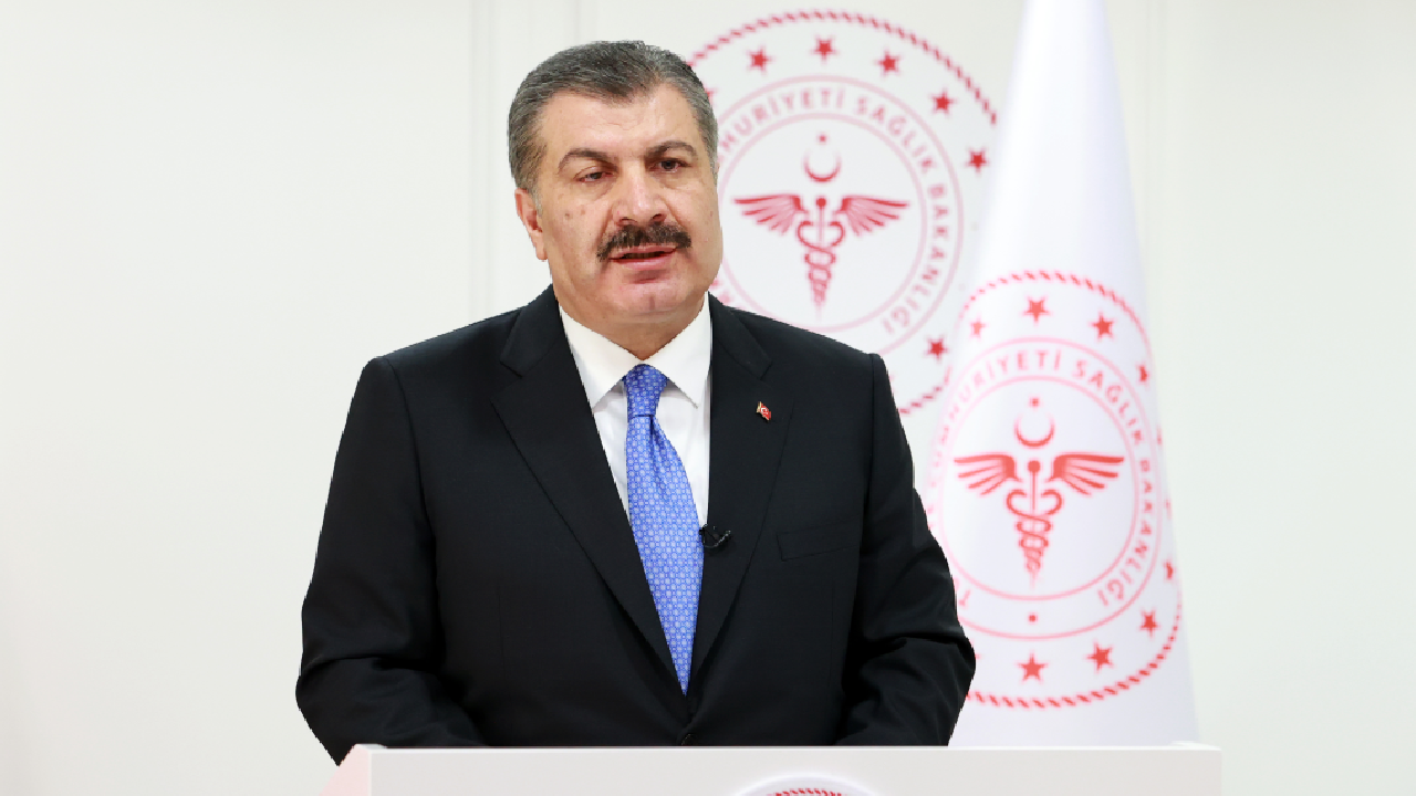 Sağlık Bakanı Koca: Aktif vakaların yüzde 40’ı 23 yaş altında