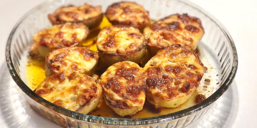 Kayık Patates Tarifi! Kocasına Sürpriz Yapmak İsteyen Varsa Mutlaka Bunu Denesin! Eşiniz Bayılacak