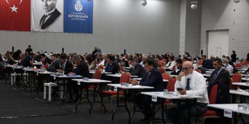 İmamoğlu'nun veto ettiği karar İBB Meclisi'nden geçti: Komisyon kurulacak