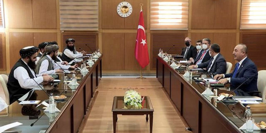 Taliban heyeti Türkiye'ye geldi: Bakan Çavuşoğlu görüşmenin detaylarını açıkladı