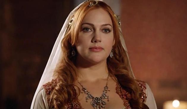 Meryem Uzerli’den "Muhteşem Yüzyıl" göndermesi!