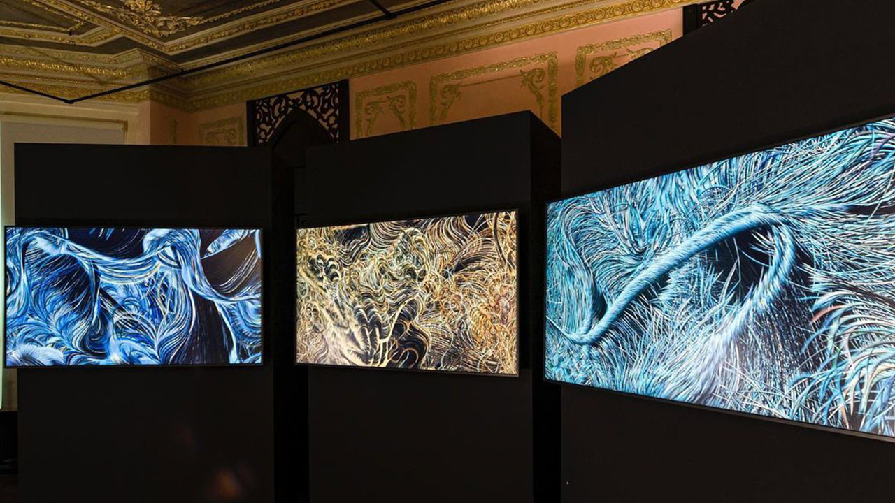 Kalyon Kültür yeni sanat sezonuna 'Lia: Hayatı Kodlamak' sergisi ile başladı