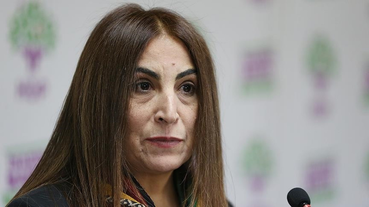 HDP eski milletvekili Aysel Tuğluk'a terör örgütü propagandası yapmak suçundan hapis cezası!