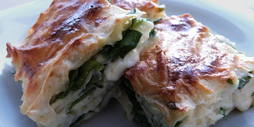 Vitamin Yüklü Fırında Ispanaklı Lorlu Börek! Bu Börek Çok Hoşunuza Gidecek! Sizde Deneyin