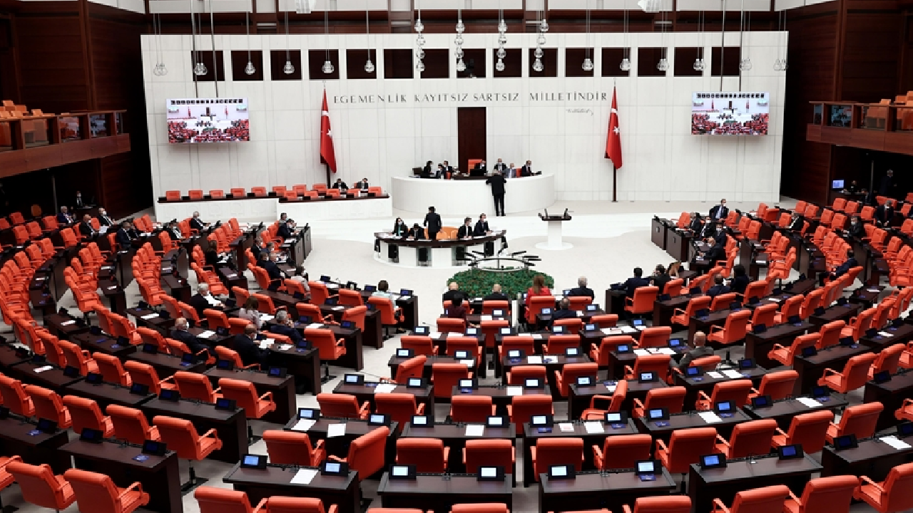 2022 Yılı Merkezi Yönetim Bütçe Kanunu Teklifi Meclis'e sunuldu