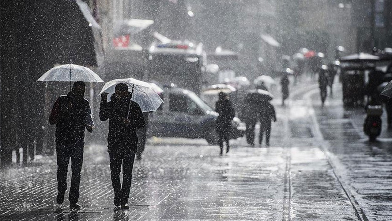 Meteorolojiden 11 ile kuvvetli sağanak uyarısı!