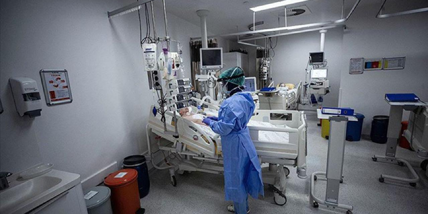 Yeni varyant için uyarı geldi: Türkiye'ye gelirse olay değişebilir