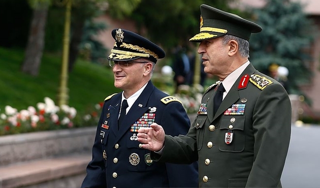 ABD'nin kritik silahlı kuvveti EUCOM'un Komutanı Türkiye'de...