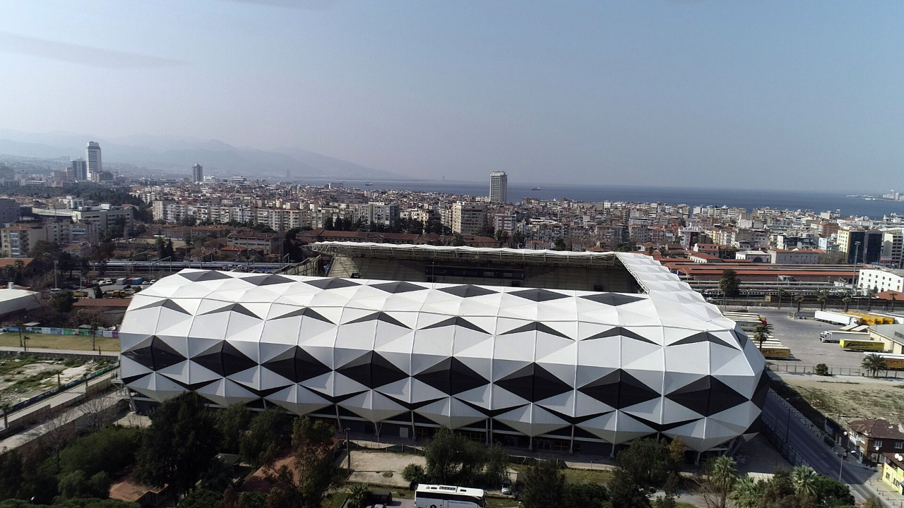 İzmir'de stadyum gerilimi... Altay ile Altınordu arasında Alsancak Stadı anlaşmazlığı...