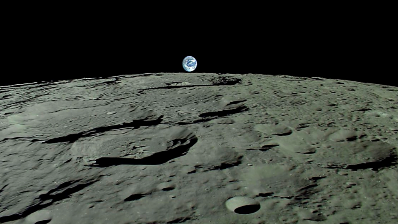 NASA 1972'den beri ilk kez Ay'a insan gönderecek: Wi-Fi kuracaklar!