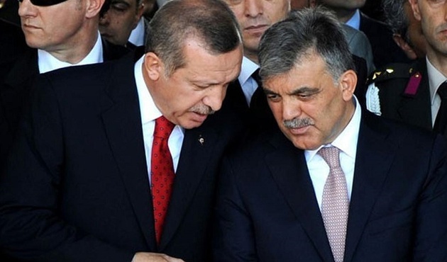 CHP 2019 için Erdoğan'a rakip arıyor! Deniz Baykal, Abdullah Gül ile görüştü...