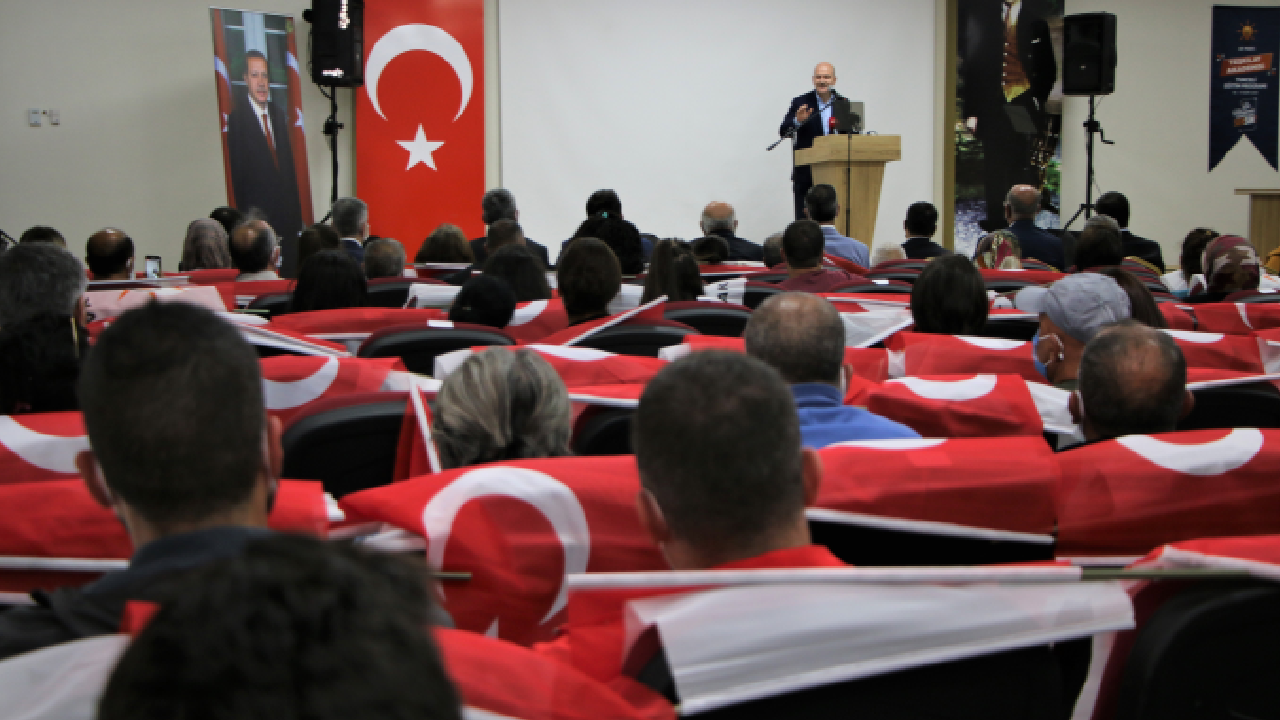 Soylu: FETÖ’ye operasyon yapıyoruz sesi İYİ Parti'den geliyor