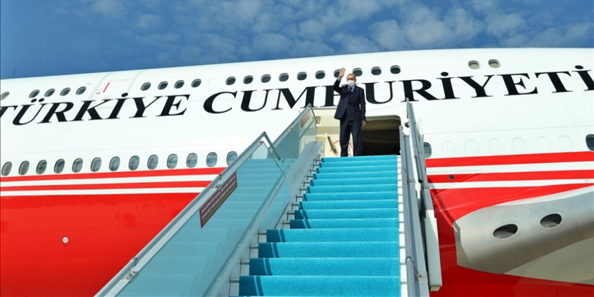 Cumhurbaşkanı Erdoğan'ın uçağı Angola'ya indi!