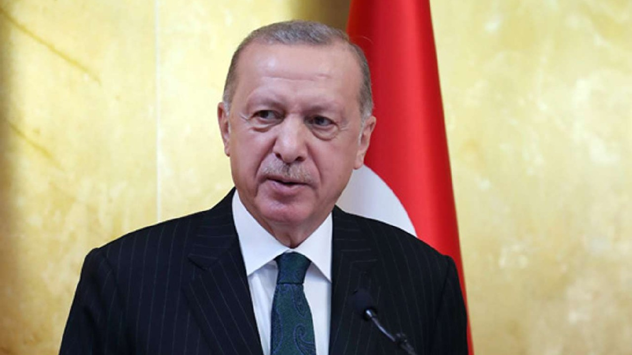 Cumhurbaşkanı Erdoğan, edebiyatçı Nuri Pakdil'i andı