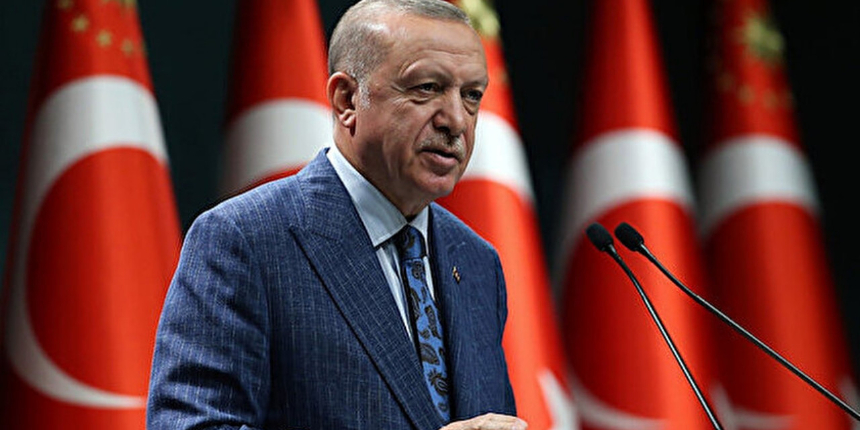 "Avrupalı siyasetçiler İslam düşmanlığını siyasi ranta çevirmenin hesabını yapıyor"