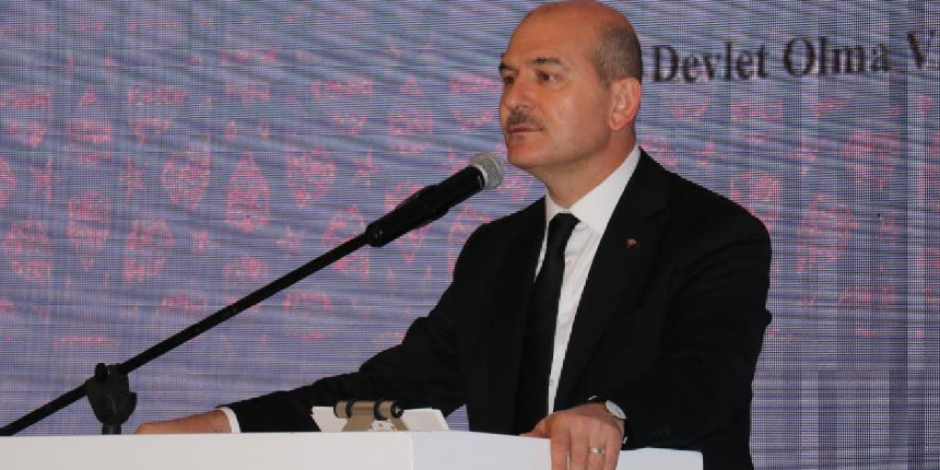 İçişleri Bakanı Soylu, 'Talimatlarınız elimizde' diyerek teröristlerin üstünden çıkan silahları paylaştı