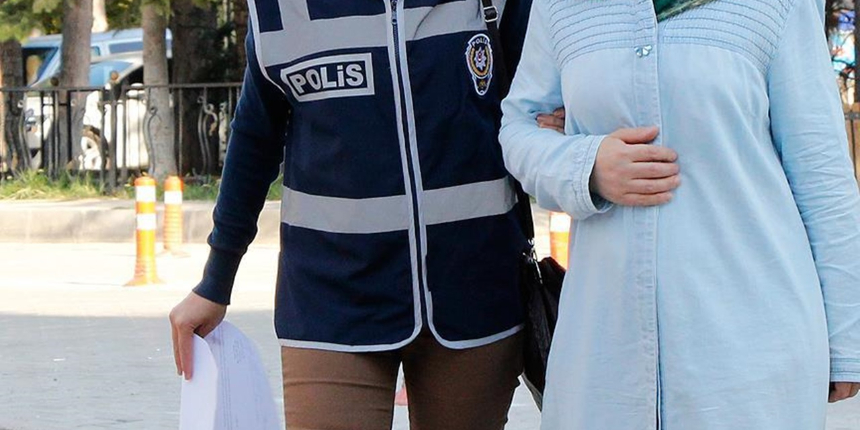 FETÖ’nün emniyet ‘mahrem kadın’ yapılanmasına operasyon: 32 gözaltı